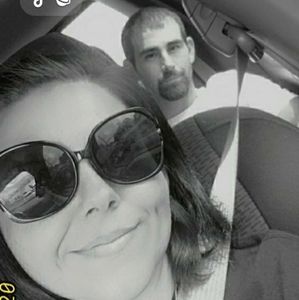 Meet your Posher, Josh katie